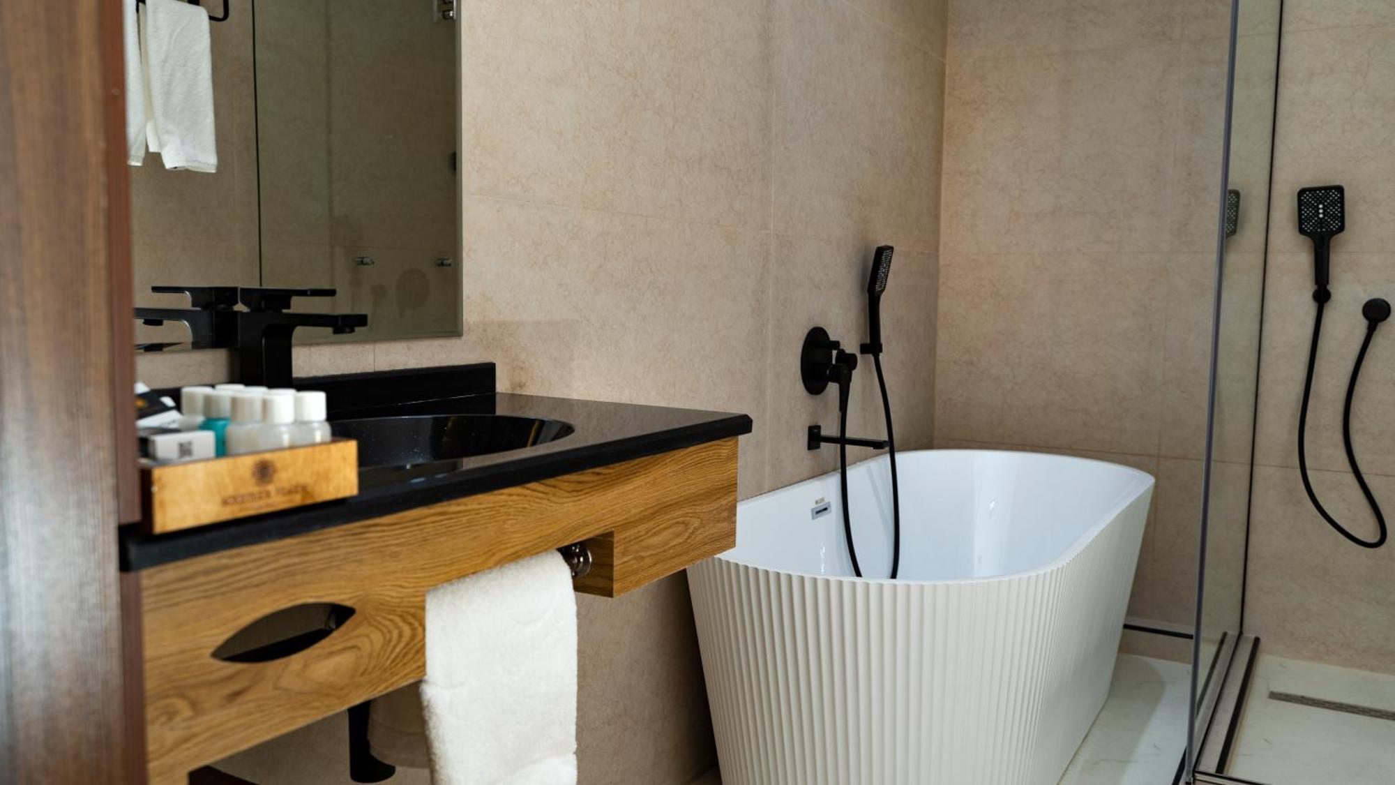 Kohinur Plaza Hotel Самарканд Екстериор снимка