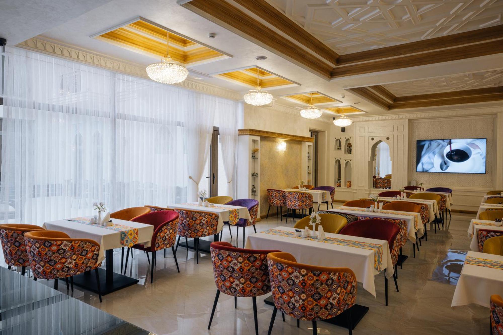Kohinur Plaza Hotel Самарканд Екстериор снимка